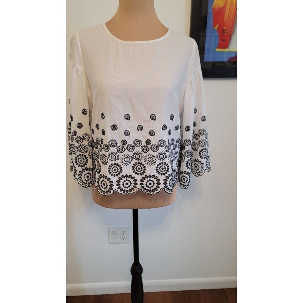 Design History Cotton Bell Sleeve Top Size Small Summer Top